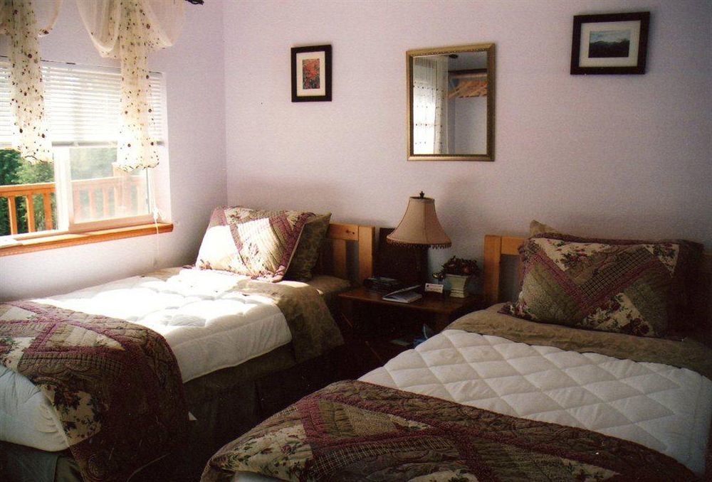 A Mooseberry Inn B&B Slana Zewnętrze zdjęcie